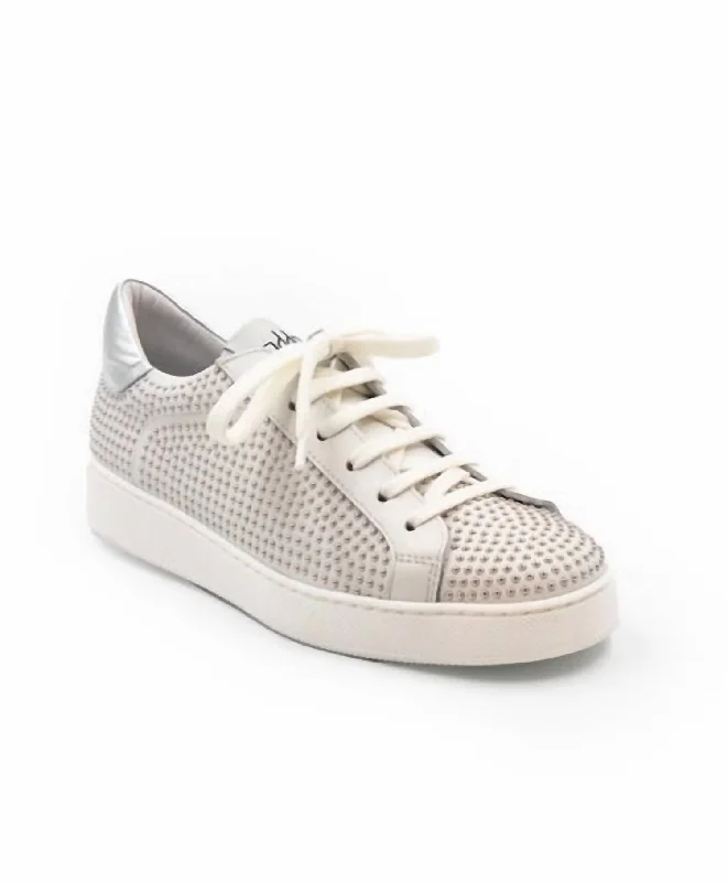 Style Revolution Women's Alec X Sneaker In White