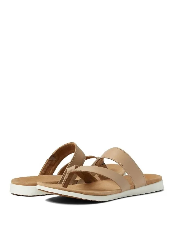 Latest Fashion Cara Flip Sandals In Taupe