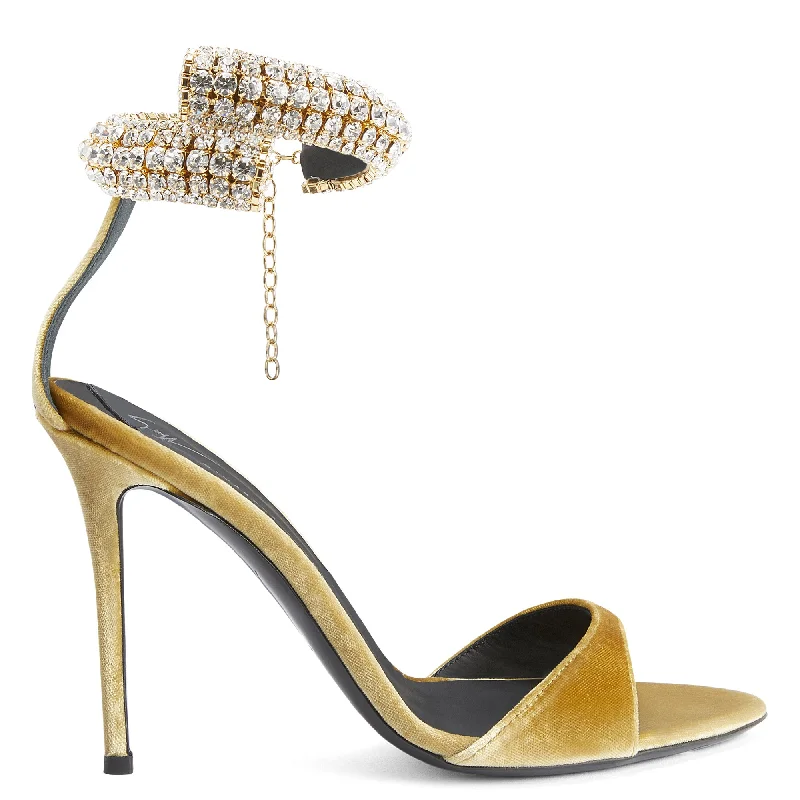 On-Trend Fashion Offers Giuseppe Zanotti Intriigo Bijoux