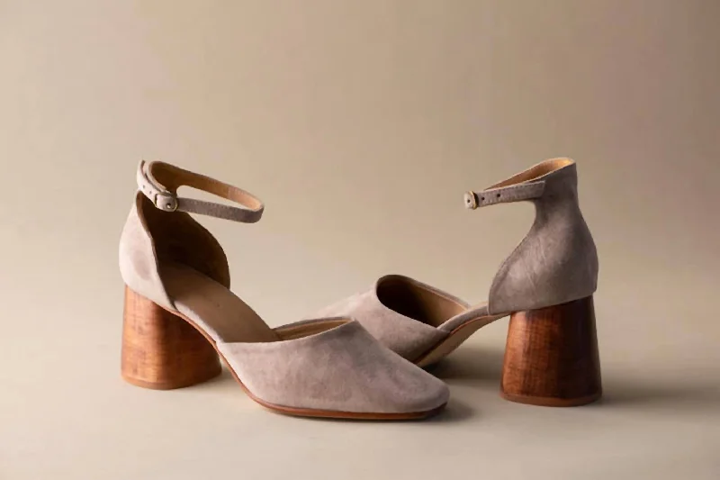 Massive Selection Sale Selina Sandals In Sand Suede