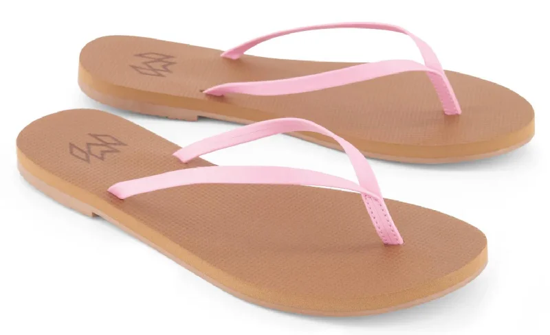 Fashion Forward Women Lux Minimalist Flip Flop Sandal In Hibiscus