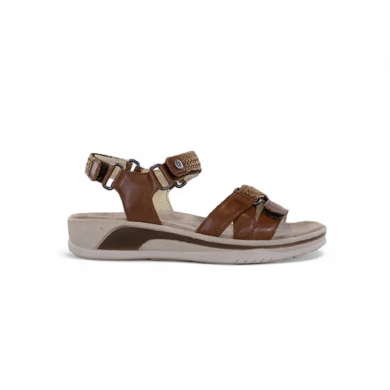 Soft Sole Shoes Women's Acula Sandal In Cognac