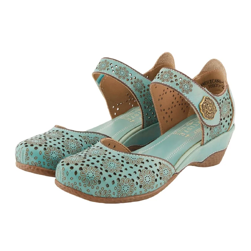 Premium Footwear Sale Women's Americana Sandals In Sky Blue