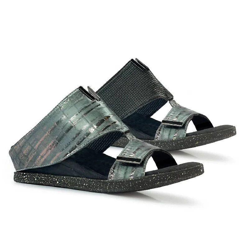 Mega Sales Women's Kelo Reversible Metallic Slide In Teal/black