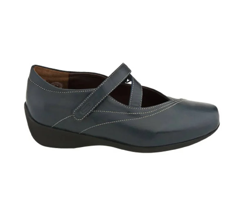 Timeless Style Promotions Women's Passion Flats In Navy Smooth