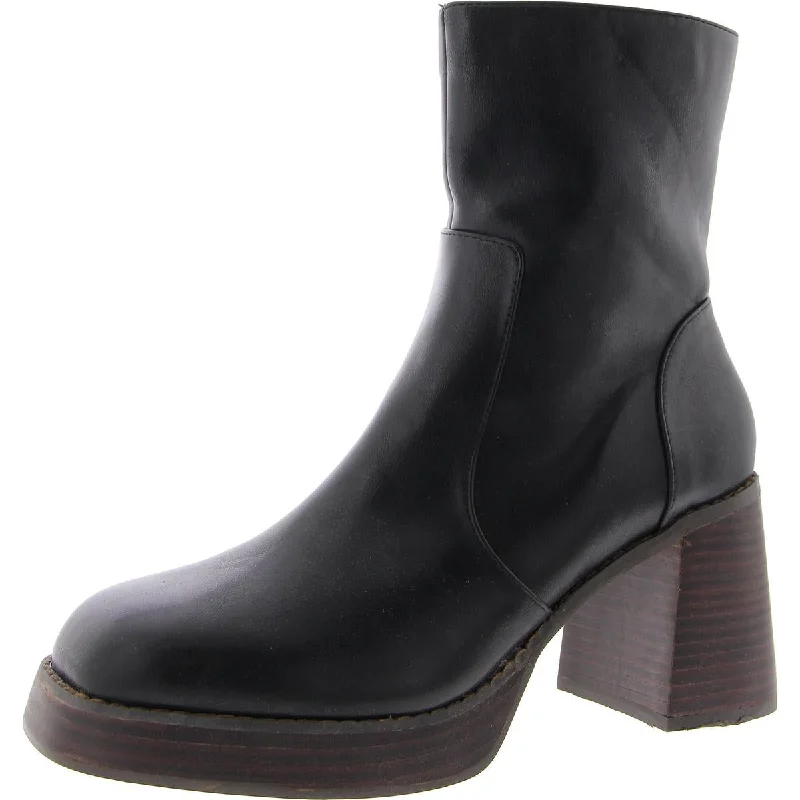 Fashion Forward Loyal Womens Faux Leather Solid Mid-Calf Boots