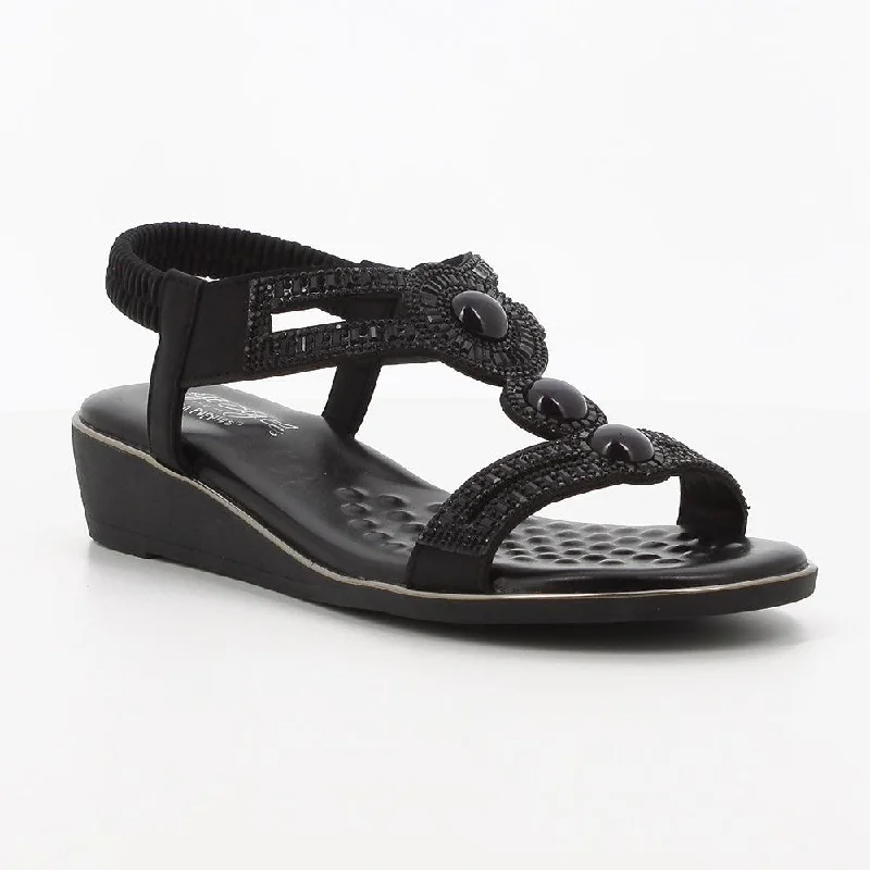 Versatile Shoes Promotion Soft Style By Hush Puppies Nakia Wedge Sandal - Black